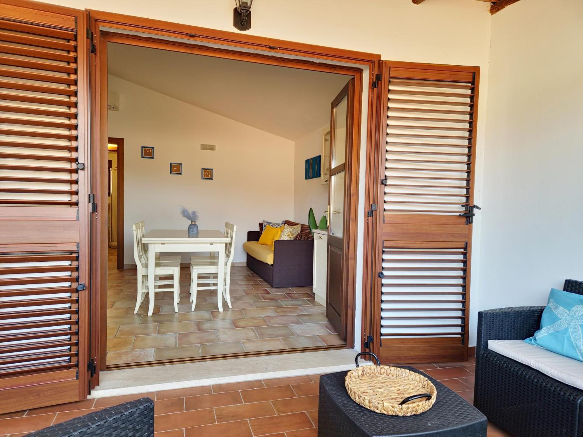 Dommos - Melodie Apartments Cala Liberotto Extérieur photo