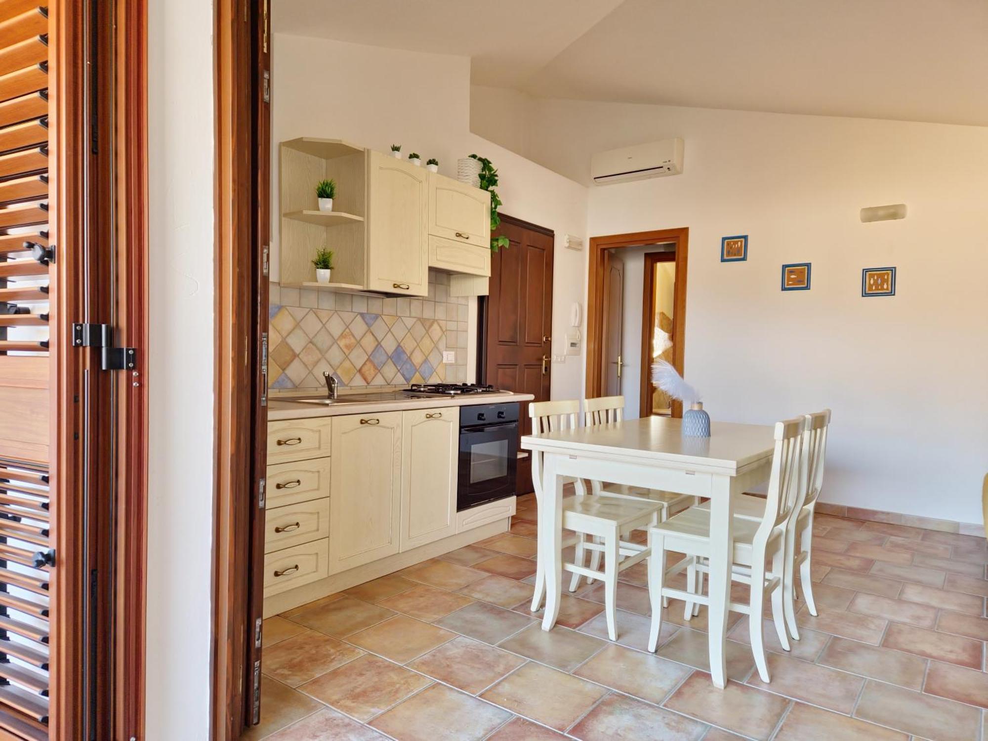 Dommos - Melodie Apartments Cala Liberotto Extérieur photo