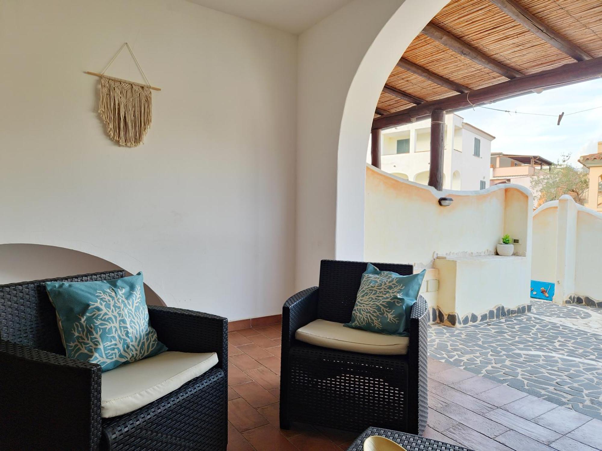 Dommos - Melodie Apartments Cala Liberotto Extérieur photo