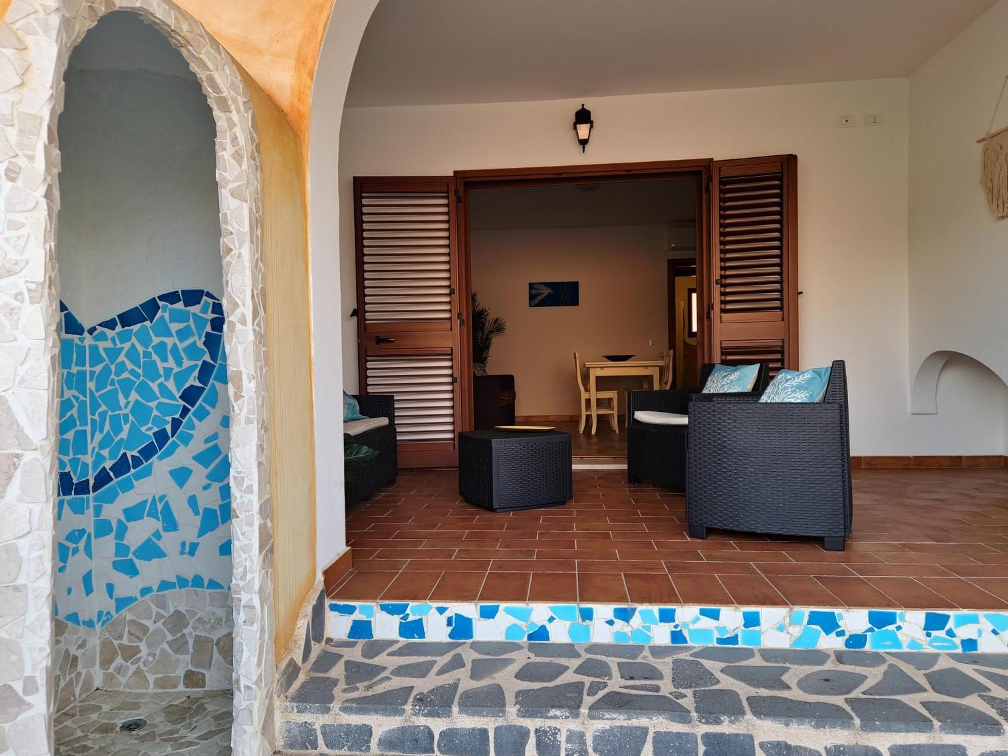 Dommos - Melodie Apartments Cala Liberotto Extérieur photo